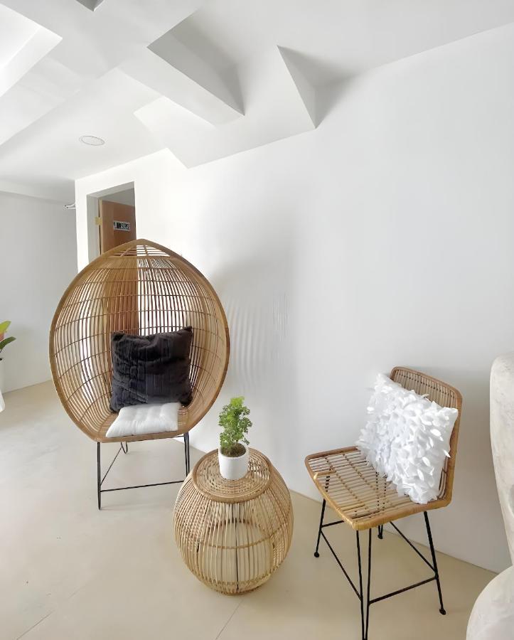 New Modern Home Near Airport, Beach And Fast Wi-Fi Sudtungan Ngoại thất bức ảnh